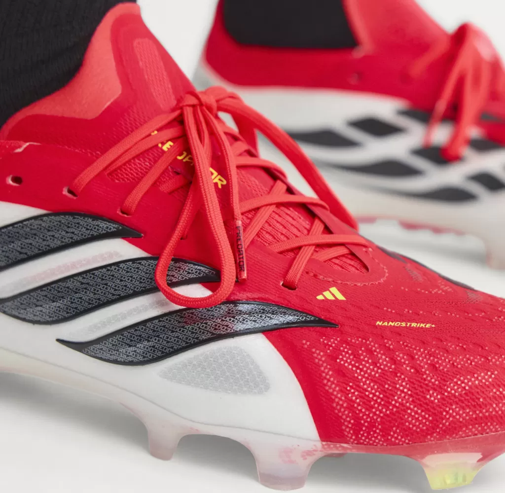 Бутсы профессиональные Adidas Predator Elite L FG